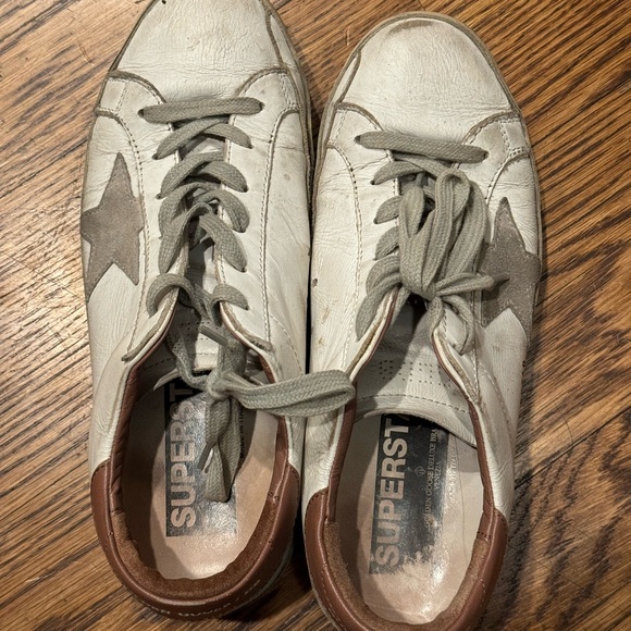 Golden Goose Sneakers Size 38 - Picture 7 of 8